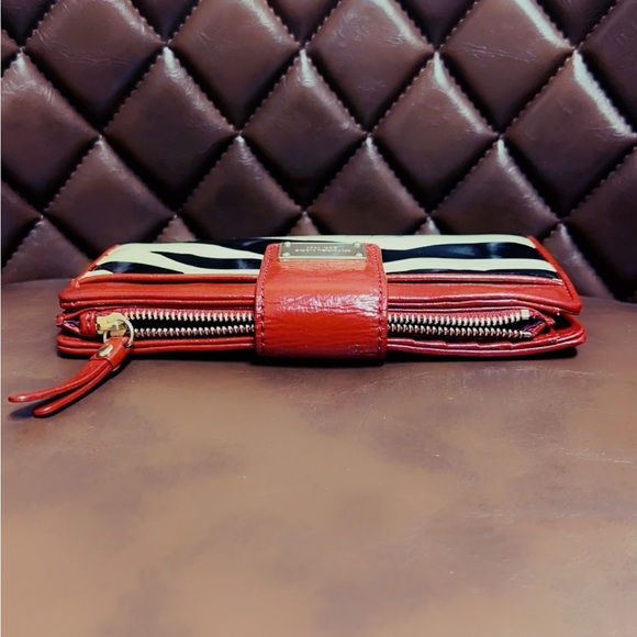 Michael Kors Tri Fold Signure Wallet Zebra & Red Patent Leather LIKE NEW - Picture 4 of 15